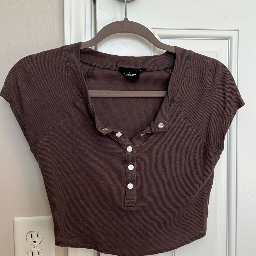 Urban Outfitters cropped T-shirt